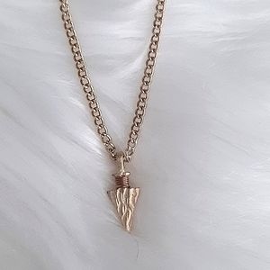 ARROWHEAD NECKLACE